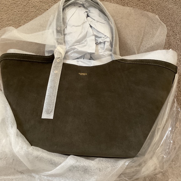 Authentic Coach Gramercy Tote Bag - Picture 4 of 4